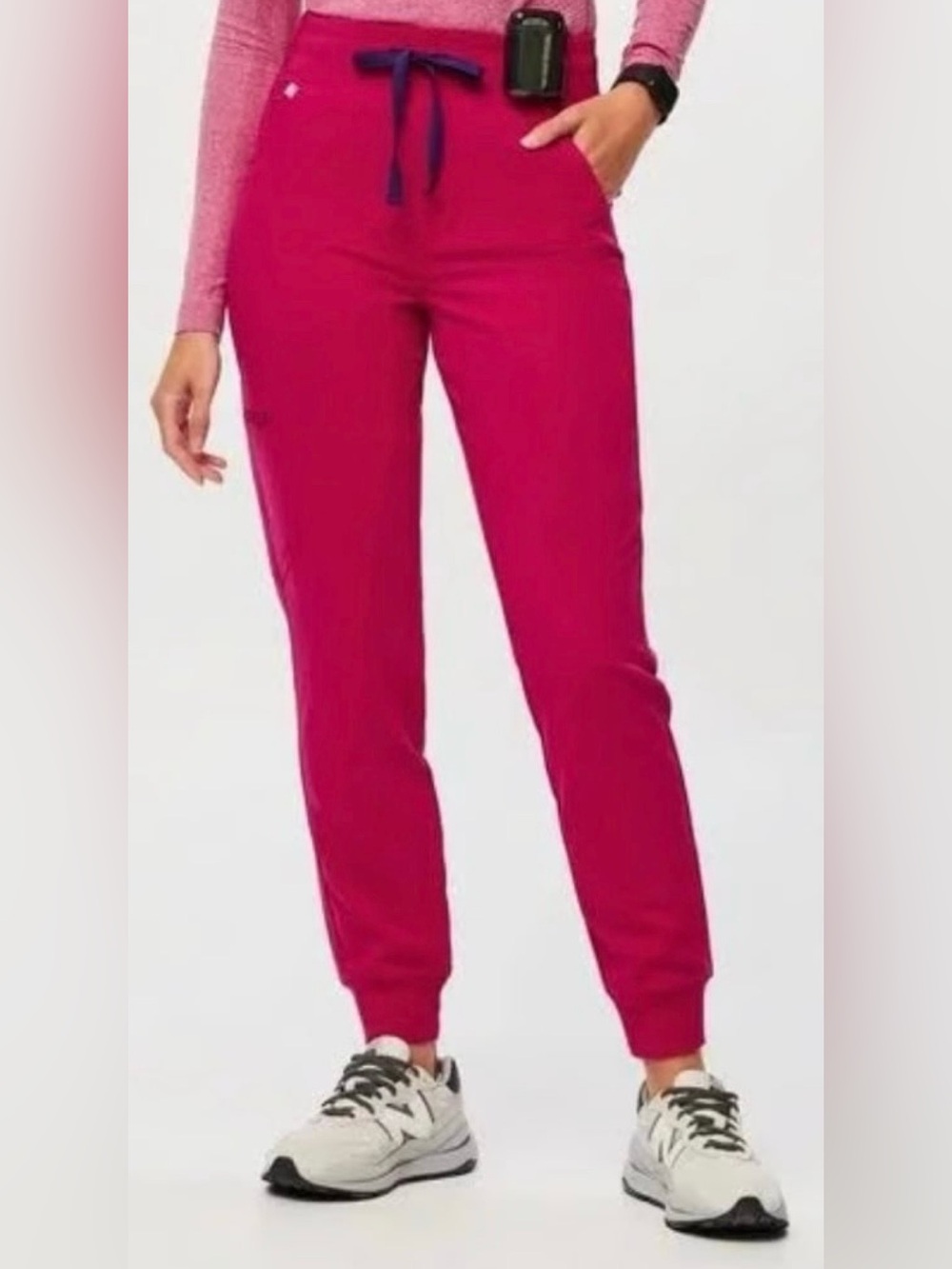 FIGS Zamora 2.0 Jogger Pants. Ultra Rose. Size- Medium Tall. NWT.